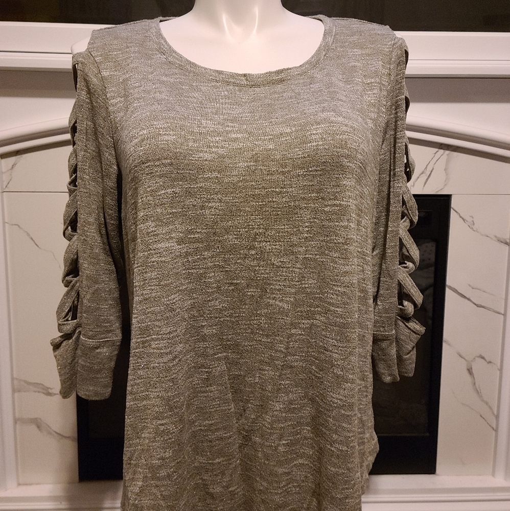 Womens Terra & sky shirt
